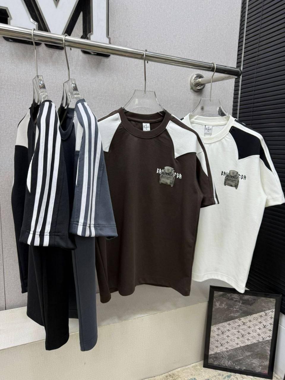 تيشرت انتر لوك