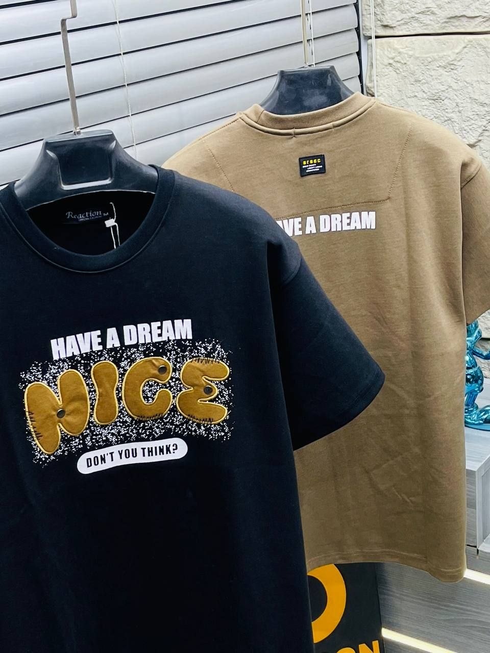 تيشرت انتر لوك