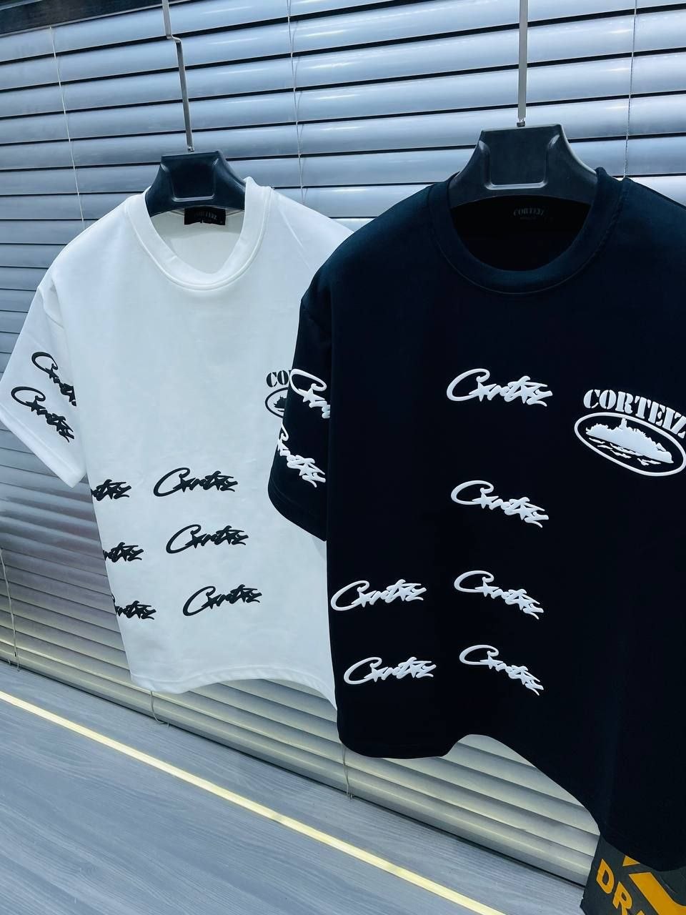 تيشرت انتر لوك